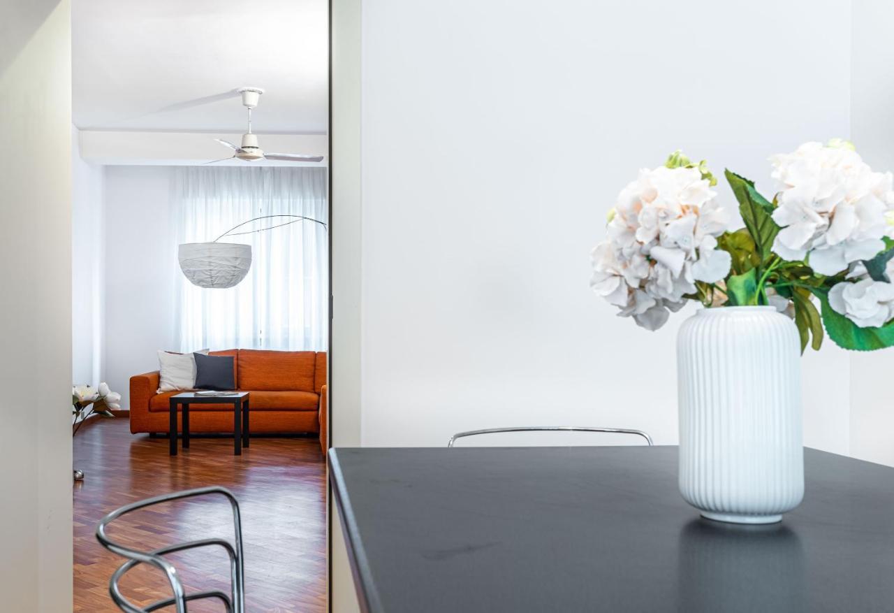 Joivy Lovely And Inviting Flat With Balcony Milan Exterior photo